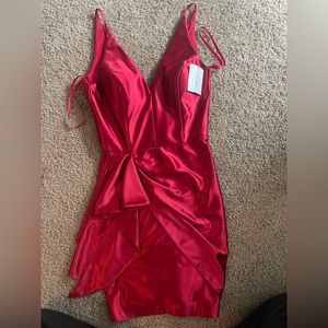 NWT short red dress with layers.